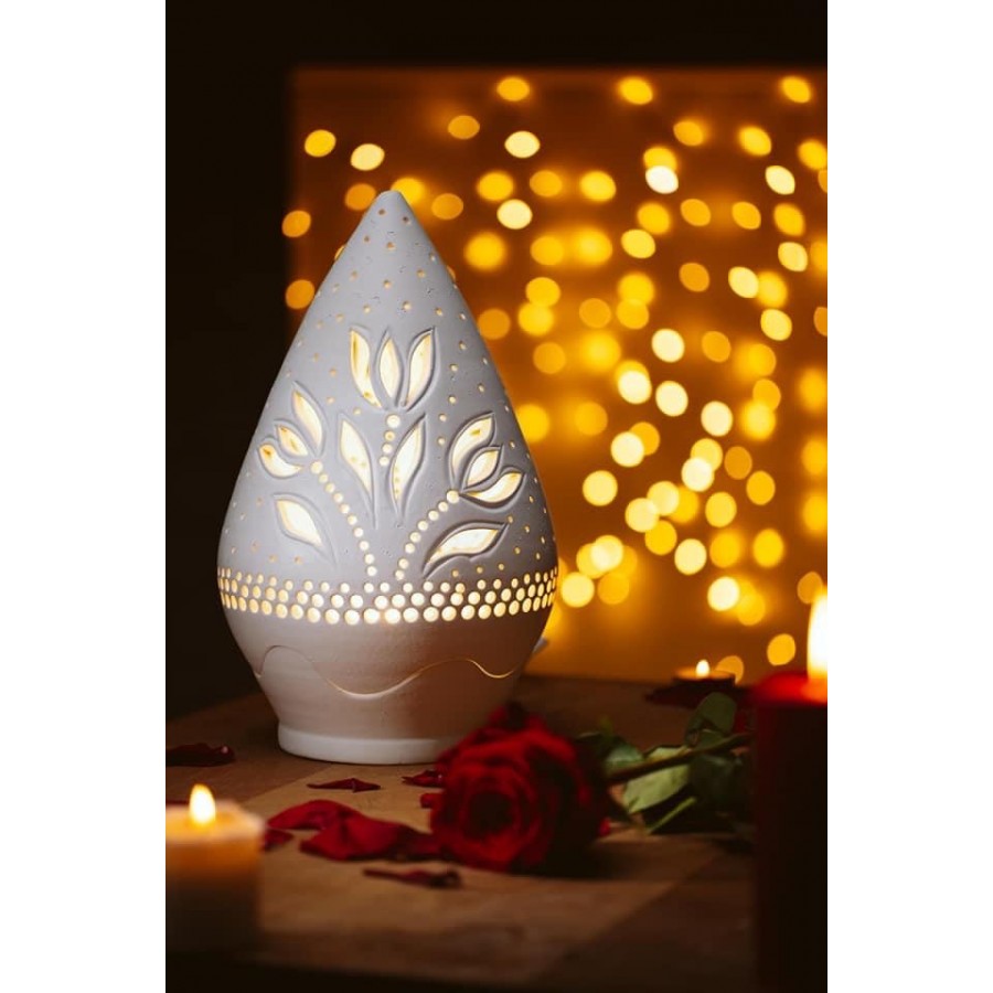 Lampa korond, veľká